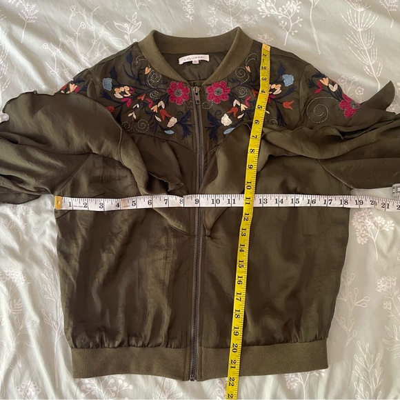 ***SOLD***Size M - Picture 7 of 7